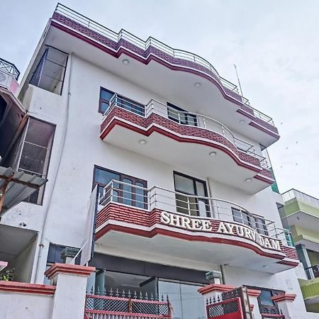 Oyo 7498 Hotel Aparajita Waranasi Zewnętrze zdjęcie